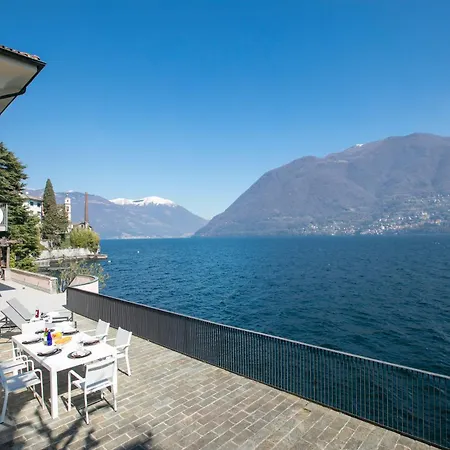 וילה Teresa On Como's Lakeshore *